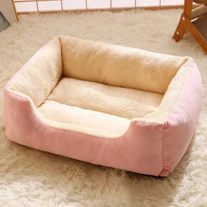 Plüschbett für Katzen & kleine Hunde – kuscheliges Katzenbett